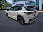 New 2026 Volkswagen Tiguan SE R-LINE BLACK FWD in PALM BEACH GARDENS, FLORIDA (Photo 5)