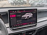 New 2026 Volkswagen Tiguan SE R-LINE BLACK FWD in PALM BEACH GARDENS, FLORIDA (Photo 21)