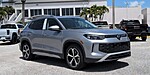 New 2026 Volkswagen Tiguan SE FWD in PALM BEACH GARDENS, FLORIDA