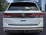 New 2026 Volkswagen Atlas 2.0T PEAK EDITION 4MOTION in PALM BEACH GARDENS, FLORIDA (Photo 6)
