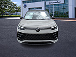 New 2026 Volkswagen Tiguan SE R-LINE BLACK FWD in PALM BEACH GARDENS, FLORIDA (Photo 2)