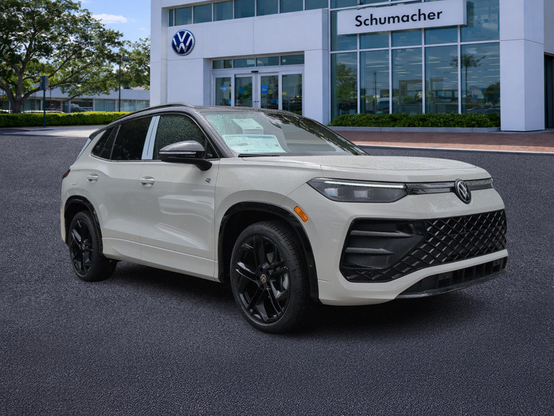 New 2026 Volkswagen Tiguan SE R-LINE BLACK FWD in PALM BEACH GARDENS, FLORIDA