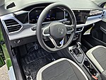 New 2026 Volkswagen Taos SE FWD in PALM BEACH GARDENS, FLORIDA (Photo 10)