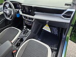 New 2026 Volkswagen Taos SE FWD in PALM BEACH GARDENS, FLORIDA (Photo 15)