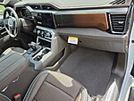 New 2026 GMC SIERRA 1500 4WD CREW CAB 147