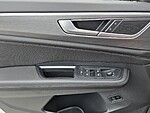 New 2026 Volkswagen Atlas Cross Sport 2.0T SE W/TECHNOLOGY FWD in PALM BEACH GARDENS, FLORIDA (Photo 27)
