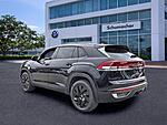 New 2026 Volkswagen Atlas Cross Sport 2.0T SE W/TECHNOLOGY FWD in PALM BEACH GARDENS, FLORIDA (Photo 5)