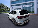 New 2026 Volkswagen Atlas 2.0T PEAK EDITION 4MOTION in PALM BEACH GARDENS, FLORIDA (Photo 4)