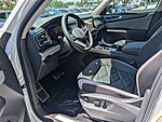 New 2026 Volkswagen Atlas 2.0T PEAK EDITION 4MOTION in PALM BEACH GARDENS, FLORIDA (Photo 9)