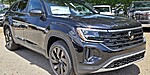 New 2026 Volkswagen Atlas Cross Sport 2.0T SE W/TECHNOLOGY 4MOTION in PALM BEACH GARDENS, FLORIDA