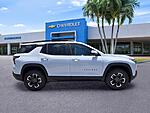 New 2026 CHEVROLET EQUINOX FWD 4DR ACTIV W/XDB in PALM BEACH GARDENS, FLORIDA (Photo 8)