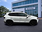 New 2026 Volkswagen Taos SE FWD in PALM BEACH GARDENS, FLORIDA (Photo 8)