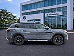 New 2026 Volkswagen Atlas 2.0T PEAK EDITION 4MOTION in PALM BEACH GARDENS, FLORIDA (Photo 8)
