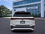 New 2026 Volkswagen Tiguan SE R-LINE BLACK FWD in PALM BEACH GARDENS, FLORIDA (Photo 6)