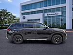 New 2026 Volkswagen Atlas 2.0T PEAK EDITION 4MOTION in PALM BEACH GARDENS, FLORIDA (Photo 8)