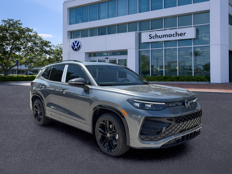 New 2026 Volkswagen Tiguan SE R-LINE BLACK FWD in PALM BEACH GARDENS, FLORIDA