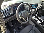 New 2026 Volkswagen Atlas Cross Sport 2.0T SE W/TECHNOLOGY FWD in PALM BEACH GARDENS, FLORIDA (Photo 10)