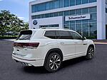 New 2026 Volkswagen Atlas 2.0T SEL PREMIUM R-LINE 4MOTION in PALM BEACH GARDENS, FLORIDA (Photo 7)