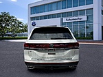 New 2026 Volkswagen Atlas 2.0T SE W/TECHNOLOGY FWD in PALM BEACH GARDENS, FLORIDA (Photo 6)