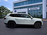 New 2026 Volkswagen Atlas 2.0T SE W/TECHNOLOGY FWD in PALM BEACH GARDENS, FLORIDA (Photo 8)