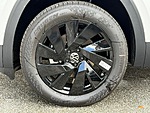 New 2026 Volkswagen Atlas 2.0T SE W/TECHNOLOGY FWD in PALM BEACH GARDENS, FLORIDA (Photo 10)