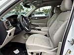 New 2026 Volkswagen Atlas 2.0T SE W/TECHNOLOGY FWD in PALM BEACH GARDENS, FLORIDA (Photo 11)