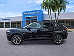 New 2026 CHEVROLET TRAX FWD 4DR LT in PALM BEACH GARDENS, FLORIDA (Photo 4)