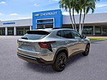 New 2026 CHEVROLET TRAX FWD 4DR LT in PALM BEACH GARDENS, FLORIDA (Photo 7)