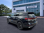 New 2026 Volkswagen Atlas 2.0T SE W/TECHNOLOGY 4MOTION in PALM BEACH GARDENS, FLORIDA (Photo 5)