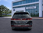 New 2026 Volkswagen Atlas 2.0T SE W/TECHNOLOGY 4MOTION in PALM BEACH GARDENS, FLORIDA (Photo 6)