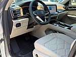 New 2026 Volkswagen Atlas 2.0T SE W/TECHNOLOGY FWD in PALM BEACH GARDENS, FLORIDA (Photo 13)