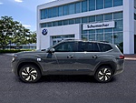 New 2026 Volkswagen Atlas 2.0T SE W/TECHNOLOGY FWD in PALM BEACH GARDENS, FLORIDA (Photo 4)