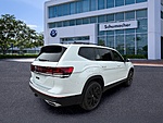 New 2026 Volkswagen Atlas 2.0T SE W/TECHNOLOGY FWD in PALM BEACH GARDENS, FLORIDA (Photo 7)