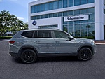 New 2026 Volkswagen Atlas 2.0T SE W/TECHNOLOGY 4MOTION in PALM BEACH GARDENS, FLORIDA (Photo 8)