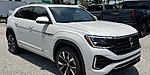 New 2026 Volkswagen Atlas Cross Sport 2.0T SEL PREMIUM R-LINE 4MOTION in PALM BEACH GARDENS, FLORIDA