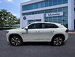 New 2026 Volkswagen Atlas Cross Sport 2.0T SEL PREMIUM R-LINE 4MOTION in PALM BEACH GARDENS, FLORIDA (Photo 4)
