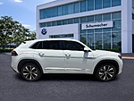 New 2026 Volkswagen Atlas Cross Sport 2.0T SEL PREMIUM R-LINE 4MOTION in PALM BEACH GARDENS, FLORIDA (Photo 8)