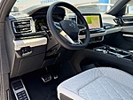 New 2026 Volkswagen Atlas Cross Sport 2.0T SEL PREMIUM R-LINE 4MOTION in PALM BEACH GARDENS, FLORIDA (Photo 13)