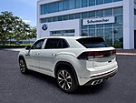 New 2026 Volkswagen Atlas Cross Sport 2.0T SEL PREMIUM R-LINE 4MOTION in PALM BEACH GARDENS, FLORIDA (Photo 5)