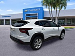 New 2026 CHEVROLET TRAX FWD 4DR LS in PALM BEACH GARDENS, FLORIDA (Photo 7)