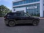New 2026 Volkswagen Atlas 2.0T SE W/TECHNOLOGY FWD in PALM BEACH GARDENS, FLORIDA (Photo 8)