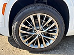 New 2026 BUICK ENCLAVE 4DR AVENIR in PALM BEACH GARDENS, FLORIDA (Photo 11)