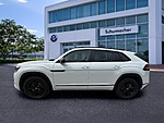 New 2026 Volkswagen Atlas Cross Sport 2.0T SEL R-LINE BLACK 4MOTION in PALM BEACH GARDENS, FLORIDA (Photo 4)