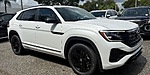 New 2026 Volkswagen Atlas Cross Sport 2.0T SEL R-LINE BLACK 4MOTION in PALM BEACH GARDENS, FLORIDA