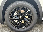 New 2026 Volkswagen Atlas Cross Sport 2.0T SEL R-LINE BLACK 4MOTION in PALM BEACH GARDENS, FLORIDA (Photo 11)
