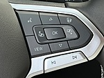 New 2026 Volkswagen Atlas Cross Sport 2.0T SE W/TECHNOLOGY FWD in PALM BEACH GARDENS, FLORIDA (Photo 24)