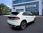 New 2026 Volkswagen Atlas Cross Sport 2.0T SE W/TECHNOLOGY FWD in PALM BEACH GARDENS, FLORIDA (Photo 7)