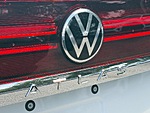 New 2026 Volkswagen Atlas Cross Sport 2.0T SE W/TECHNOLOGY FWD in PALM BEACH GARDENS, FLORIDA (Photo 9)
