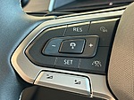 New 2026 Volkswagen Atlas Cross Sport 2.0T SE W/TECHNOLOGY 4MOTION in PALM BEACH GARDENS, FLORIDA (Photo 22)