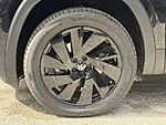 New 2026 Volkswagen Atlas Cross Sport 2.0T SE W/TECHNOLOGY FWD in PALM BEACH GARDENS, FLORIDA (Photo 11)